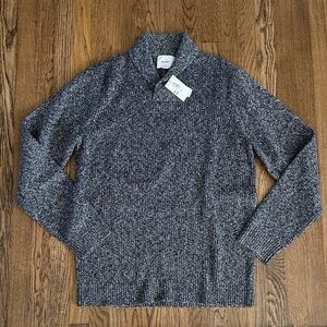 Old Navy Men’s Gray Sweater